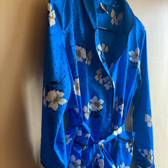 Topshop Floral Belted Pyjama Blouse - Picture 2 of 5